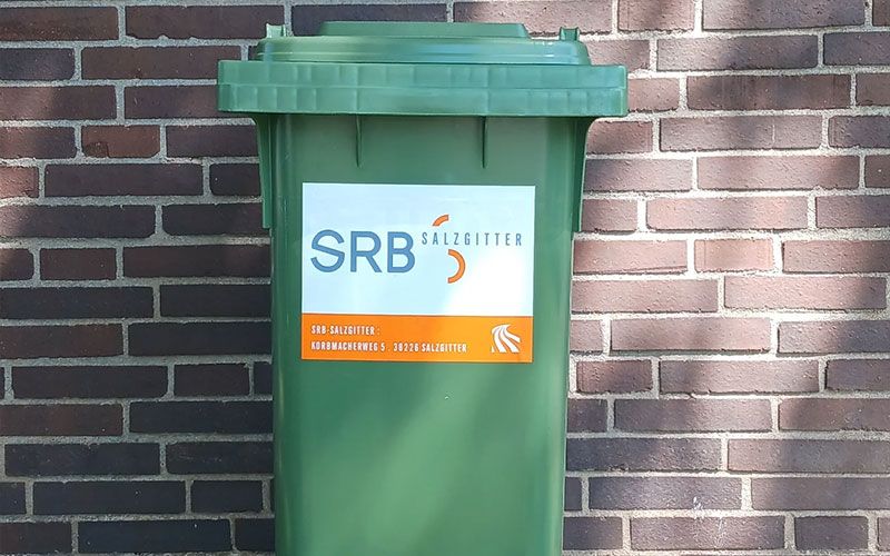 Biotonne im Sommer: Tipps zur Befüllung und Handhabung Biotonne im Sommer: Tipps zur Befüllung und Handhabung